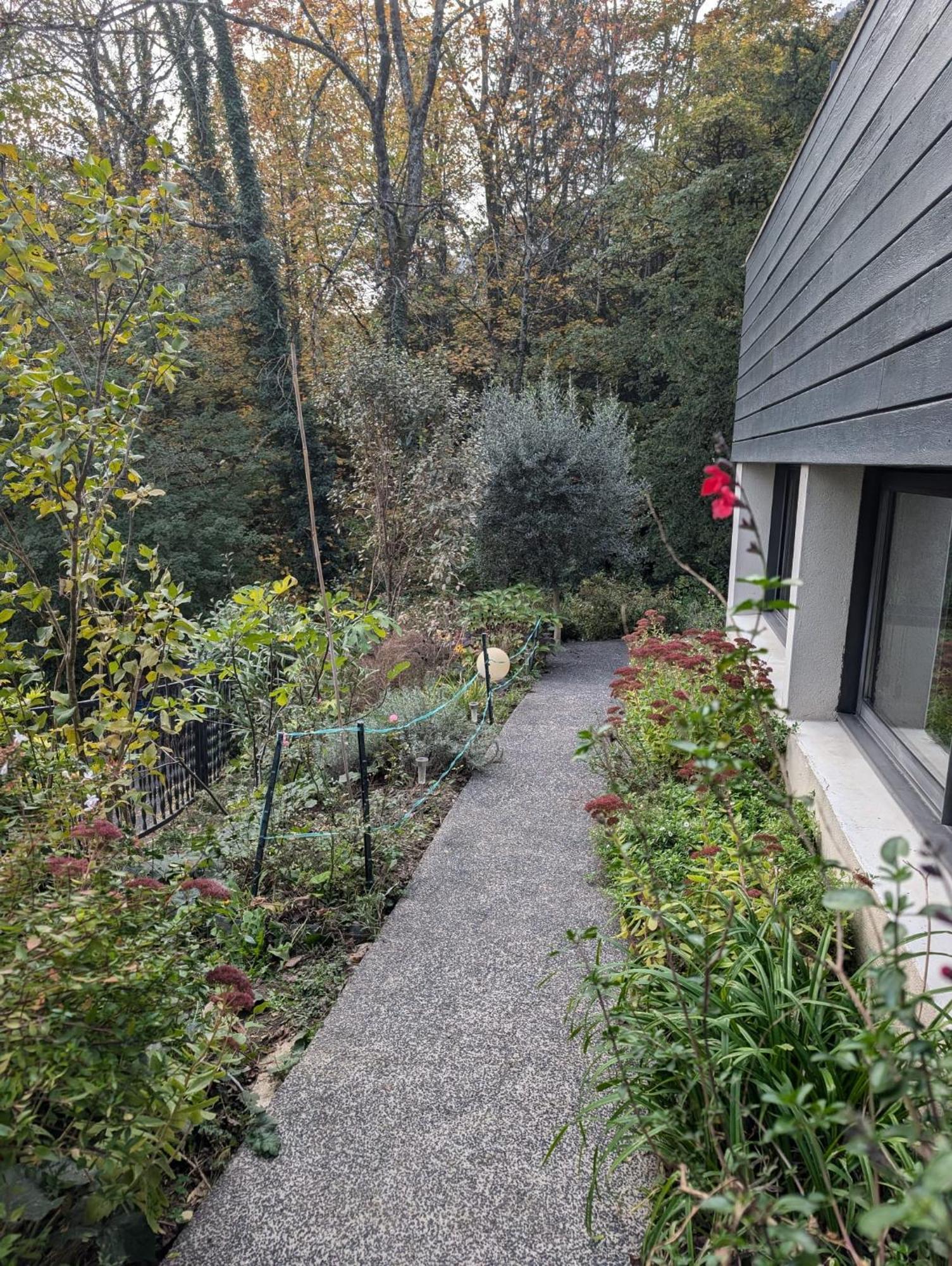 B&B Le Gorget La Tronche  Exterior photo